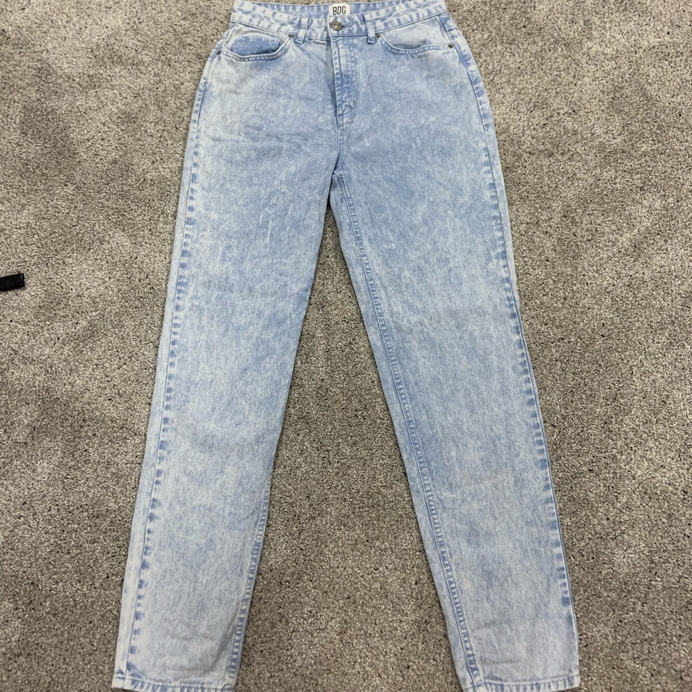 BDG Acid wash High - waisted mom jeans